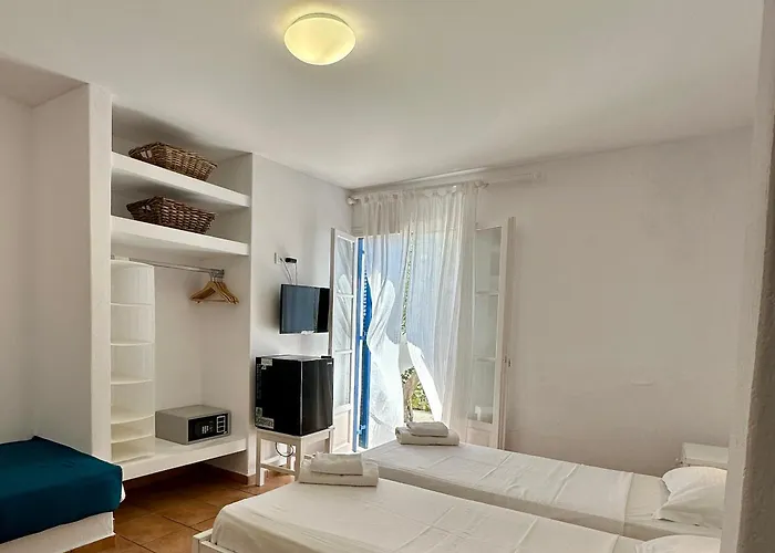 Paros Philoxenia Szálloda Hriszí Aktí