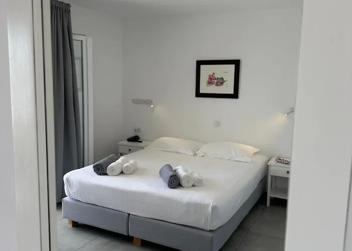 Paros Philoxenia Szálloda 3*
