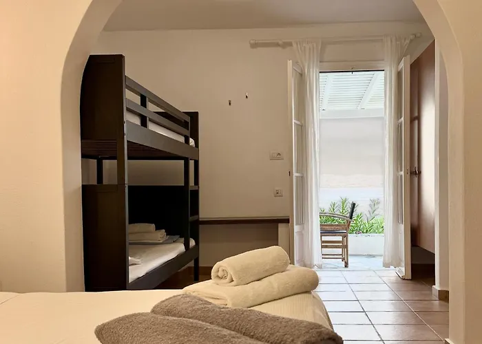 Szálloda Paros Philoxenia 3*