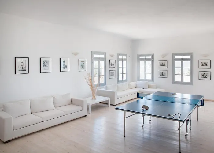 Szálloda Paros Philoxenia Hriszí Aktí